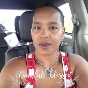 Meet your Posher, Teia